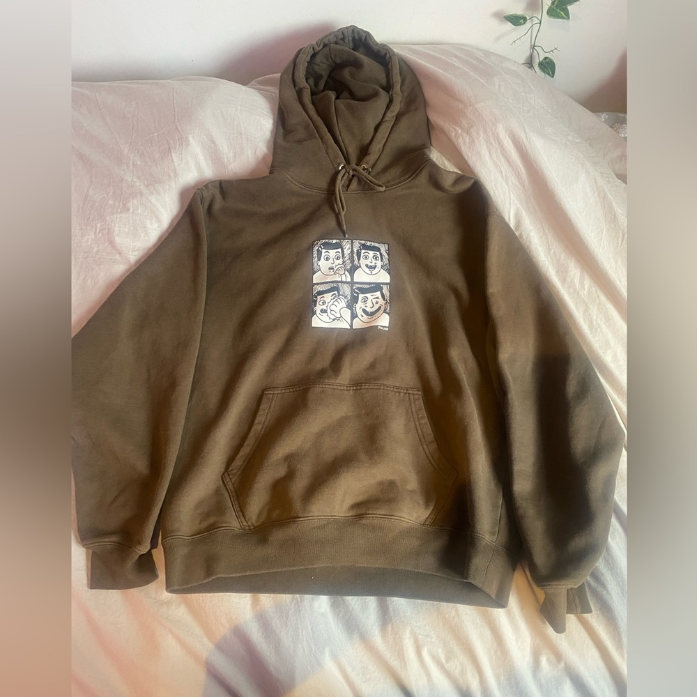 Polar skate DAVE PUNCH hoodie
Size: medium
Color: Brown